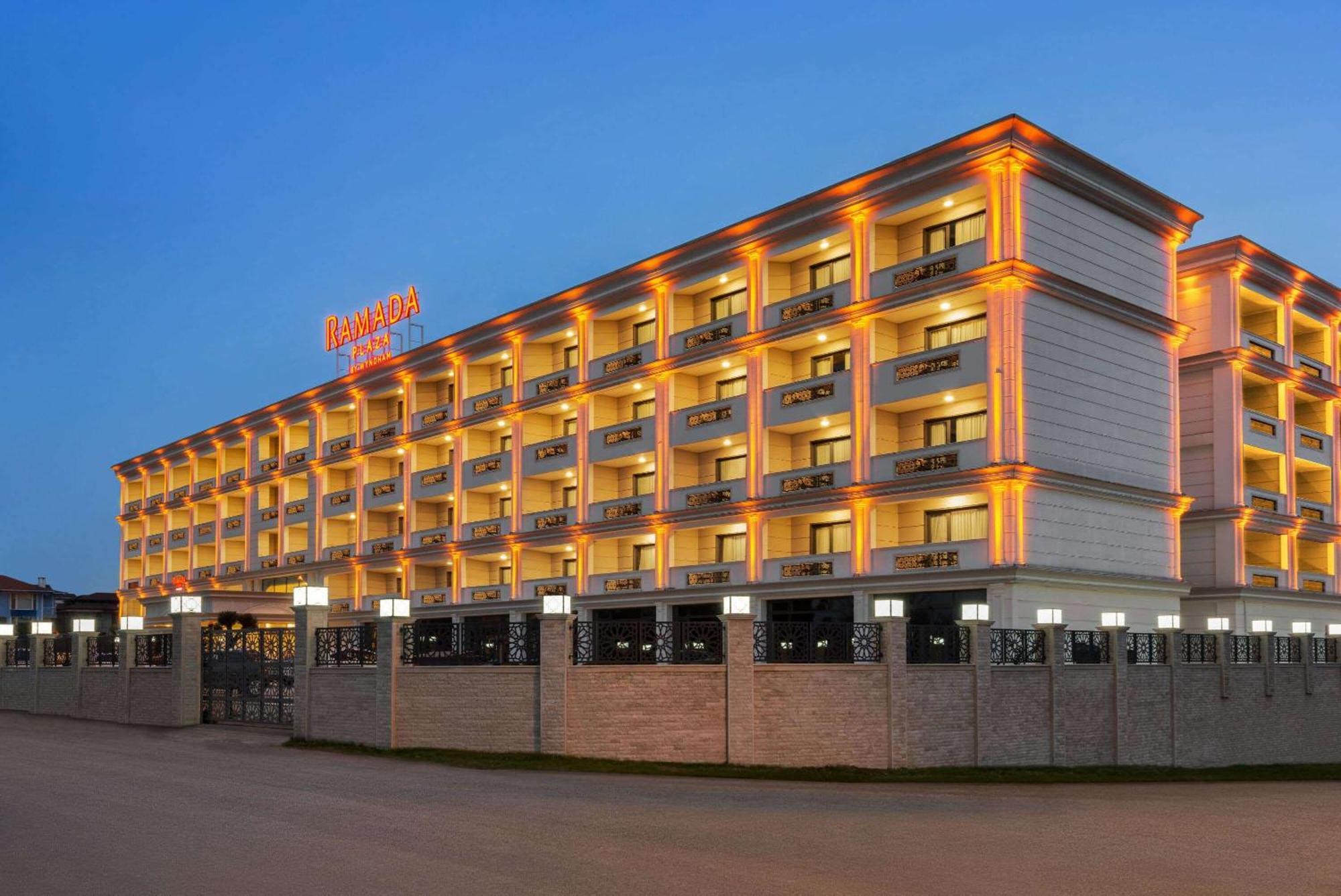 Hotel Ramada Plaza By Wyndham Silivri Zewnętrze zdjęcie