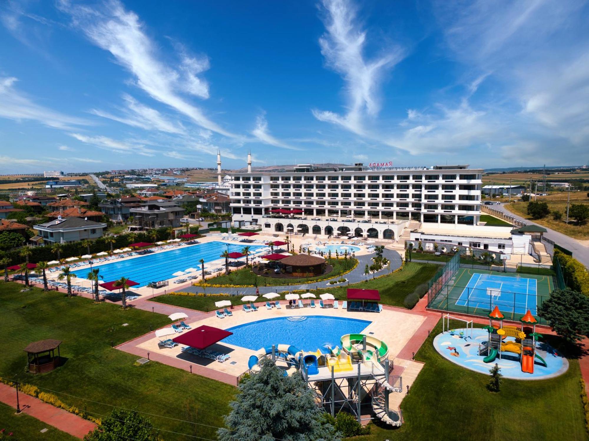 Hotel Ramada Plaza By Wyndham Silivri Zewnętrze zdjęcie