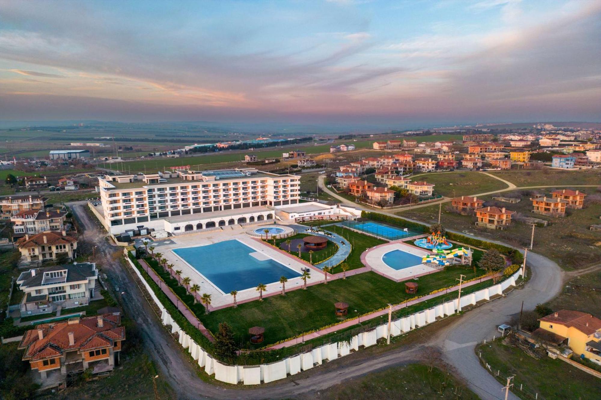 Hotel Ramada Plaza By Wyndham Silivri Zewnętrze zdjęcie